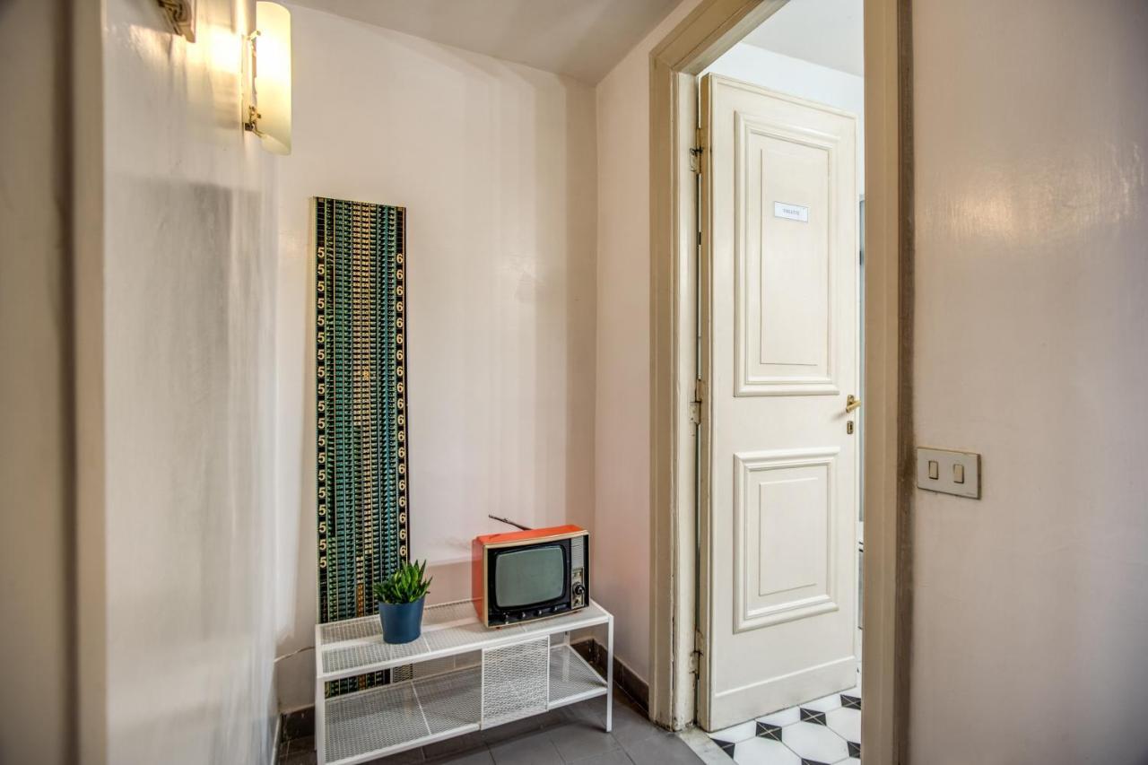 Fresh House Colosseo Рим Екстериор снимка